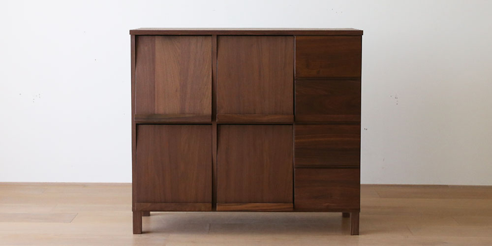 マガジンレコードラック「レッチェ」幅105.6cm ウォールナット材