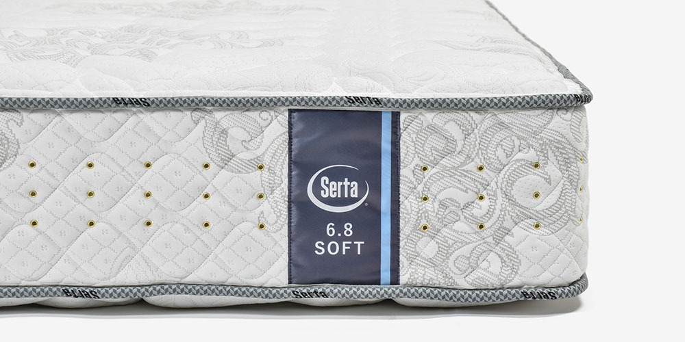 マットレス「ルミナースST ソフト」のサータロゴ