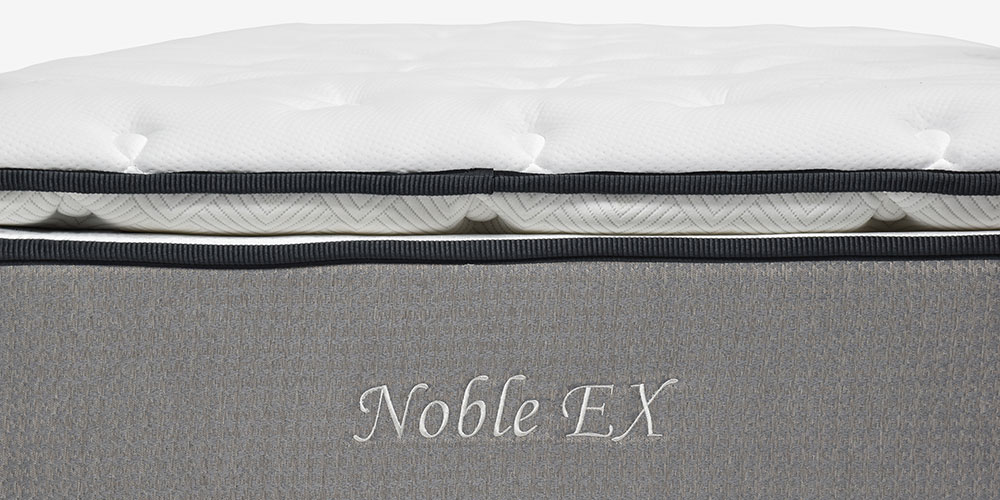 ノーブルEX ロゴ刺繍