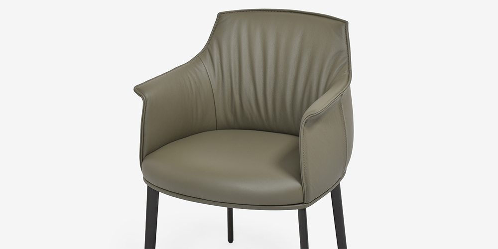 【アップ画像】ダイニングチェア（アーム付き）「アーチボルドラージ」布ピスタチオ色