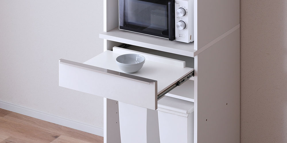 便利なスライドテーブル付き