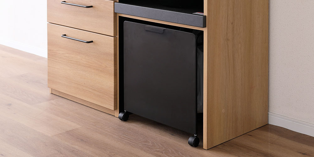 ダストボックスワゴン ゴミ袋仕様 食器棚に収納したイメージ