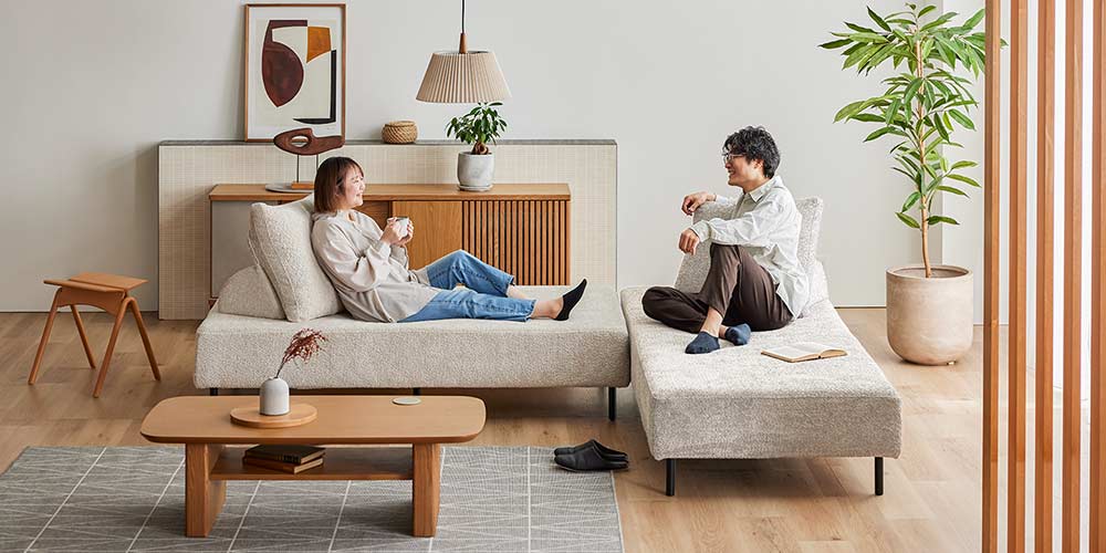 ソファ2点セット「ティノ」180ソファ＋200ソファ アッシュホワイト色のコーディネートイメージ