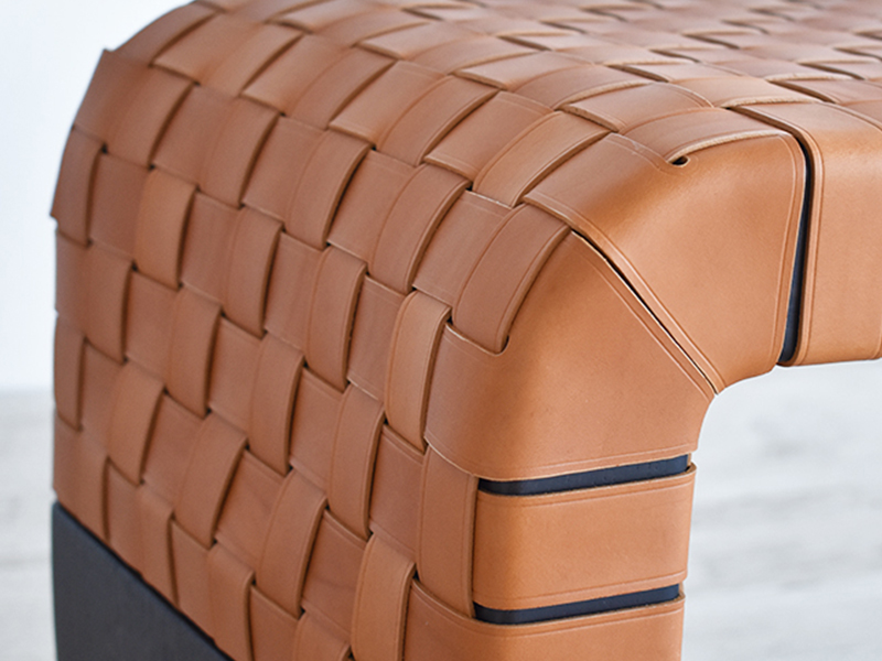 PoltronaFrau（ポルトローナ・フラウ）ベンチ「ブレラ」革キャメル色