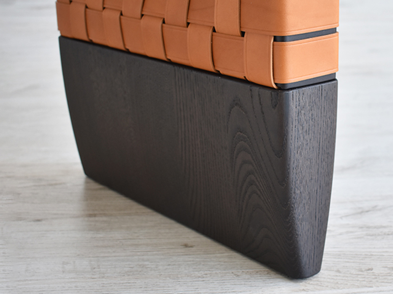 PoltronaFrau（ポルトローナ・フラウ）ベンチ「ブレラ」革キャメル色