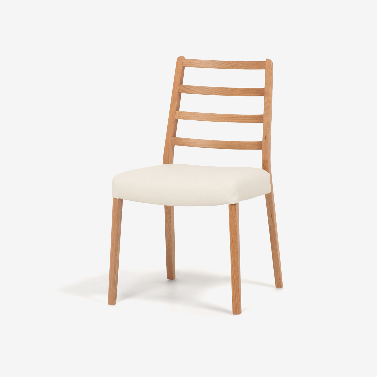 ダイニングチェア「シネマ Aタイプ」レッドオーク材 ホワイトオーク色 座面PVC【セール対象品のため8%OFF】